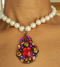 Load image into Gallery viewer, Faux Pearl Necklace With Red Jewel Pendant
