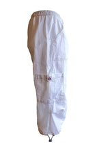 Load image into Gallery viewer, Women&#39;s Relaxed Comfy Fit White Cargo Pants
