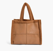 Load image into Gallery viewer, Women&#39;s Brown Vegan Leather North Everyday Sherpa Tote
