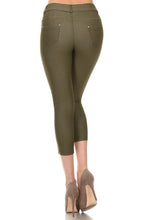 Load image into Gallery viewer, Women&#39;s Plus Size Army Green 5-Pocket Skinny Capri Jeggings
